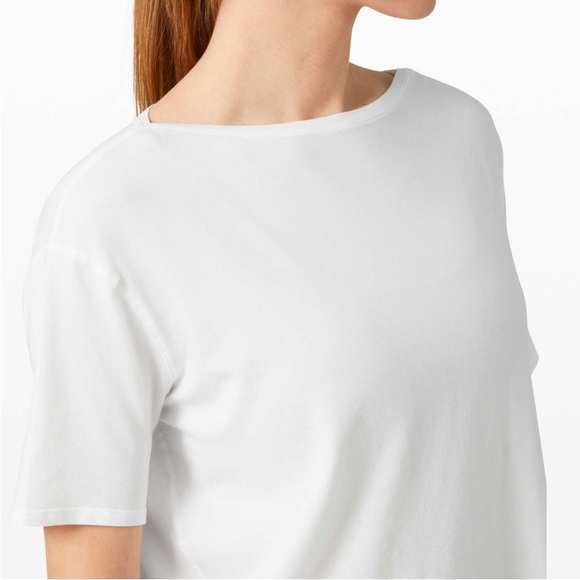 Lululemon’s white back in action short sleeve - Picture 2 of 9